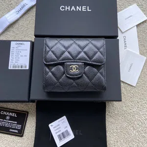 CHANEL シャネル  三つ折り財布 A82288 10.5x11.5x3CM