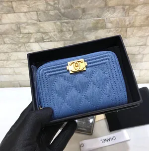 CHANEL シャネル ボーイジップーインパース A80602 11×7.5CM
