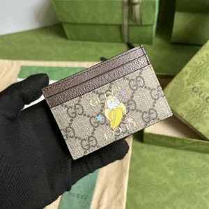グッチ GUCCI 701064 カードケース 10X7CM