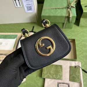 GUCCI グッチ 698635 ブロンディ カードケース ウォレット