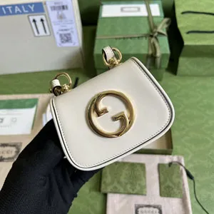 GUCCI グッチ 698635 ブロンディ カードケース ウォレット