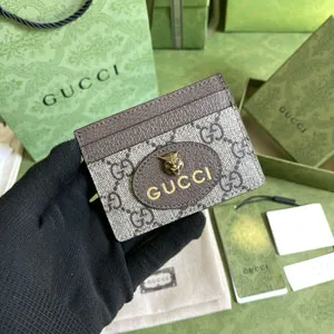 GUCCI グッチ カードケース 597557 10*7CM