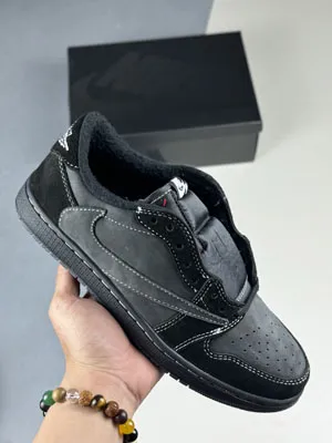 ナイキAir Jordan 1 Retro High OG DM7866 162登場！