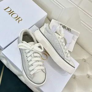 ディオール DIOR B33 スニーカー ホワイト スムースカーフスキン & ディオール オブリーク ジャカード（3SN303ZYS_H068）