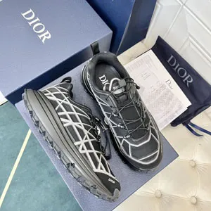 ディオール DIOR B31 ランナー スニーカー ブラックテクニカル メッシュ（3SN297ZUV_H900）