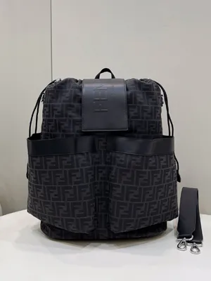 フェンディ ストライク ラージ FFジャカードファブリック バックパック  ブラック 7VZ056AG0MF0NPN