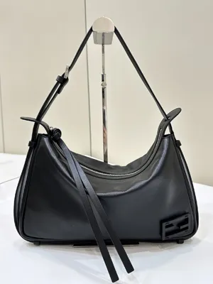 フェンディ シンプリー フェンディ ミディアム ブラックレザー バッグ 8BR829AS7AF1QD0
