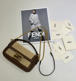 フェンディ バゲット ミニ ブラウンレザー＆マクラメ バッグ 8BS017AOVOF1PII