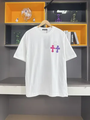 Chrome Hearts 2025春夏新作 クロスパッチ ウォッシュドスプレー加工 半袖Tシャツ ホワイト（Chrome Hearts 23）