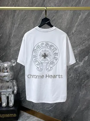 Chrome Hearts 25SS ホースシュー サンスクリットクロス エングレービングフィルム ホットダイヤモンド ハンドメイドボタン 半袖Tシャツ ホワイト（Chrome Hearts 132）