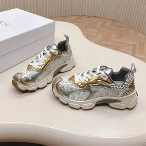 ディオール Dior Vibe スニーカー オブリーク メッシュ ゴールド & シルバー（KCK415OFL_S49G）