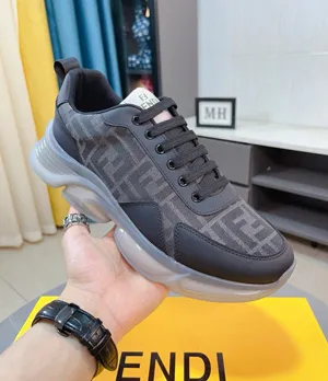 フェンディ フローシリーズ スニーカー ブラック＆グレー FFジャカードスニーカー（FENDI 163）