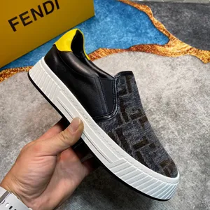 フェンディ メンズ カジュアルローファー キャンバスシューズ ブラック＆グレー（FENDI 62）