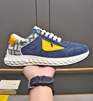 フェンディ メンズ ブルー カーフスキン スニーカー（FENDI 107）