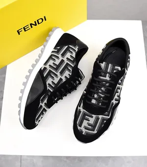 フェンディ ローカット ランニングシューズ グレー、ブルー、ブラック 3色展開 レースアップスニーカー（FENDI 123）