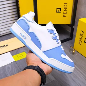 フェンディ マッチスニーカーシリーズ ブルー＆ホワイトスニーカー（FENDI 87）