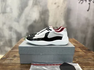 プラダ アメリカズカップ コレクション シャイニーカーフスキン＆メッシュ カジュアルスニーカー ブラック＆ホワイト（Prada 27）