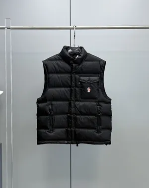 モンクレール ナントゥ スキーコレクション メンズ スタンドカラー ダウンベスト ブラック(K10971A00021597X6)