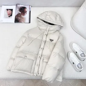 プラダ レディース オフホワイト フード付き ショート パファージャケット（Prada000007）