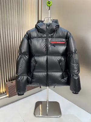 プラダナイロンブラック軽量フード付きダウンジャケット ユニセックス（Prada000061）