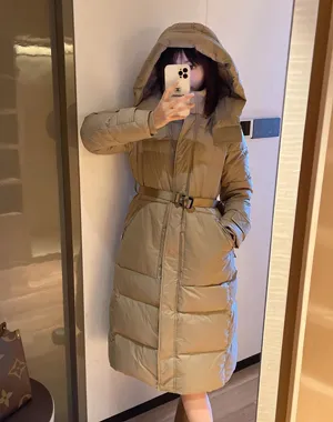 バーバリー キルティング レディース キャメル ロング フード付き ドローストリング ダウンジャケット(Burberry000073)