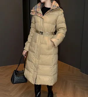バーバリー ウィメンズ ベージュ クラシック フード付き ロング ダウンジャケット（Burberry000059）