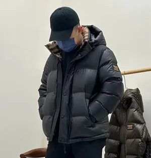 バーバリー ブラック クロップド フード付き カップルズ ダウンジャケット（Burberry000033）