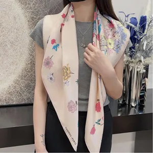 エルメス「ローブ?レジェール」ベージュピンク シルクスカーフ 90*90（Hermès000143）