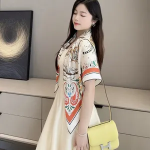 エルメス「ゲパール バンダナ」ホワイトオレンジ リバーシブル シルクスカーフ 90*90（Hermès000039）