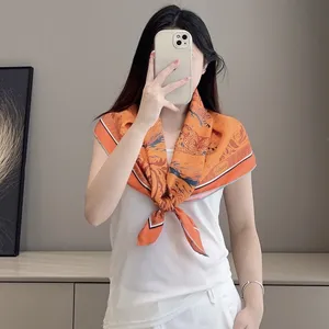 エルメス「ゲパール バンダナ」ピンクオレンジ リバーシブル シルクスカーフ 90*90（Hermès000038）