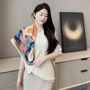 エルメス「カマイユアカロー」ネイビーブルー シルク スクエアスカーフ 90*90（Hermès000031）