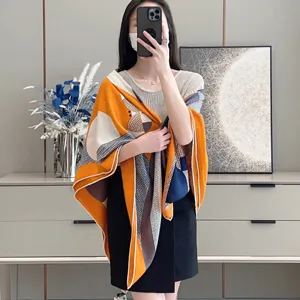 エルメス「モンプルミエギャロップ」オレンジ カシミアショール 140*140（Hermès000118）