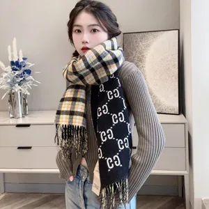 グッチ ブラック/イエロー GGジャカード＆チェック柄 リバーシブル ウール ロングマフラー 34*194（Gucci000065）