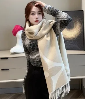 ルイヴィトン「エシャルプジ アルティメット」ミルクティーカラー シルクショール 70×200cm（M77407）