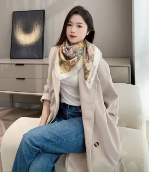 ルイヴィトン「パルファンドゥメディテラネ」イエロー シルクスカーフ 90×90cm（M90830）