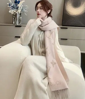 ルイヴィトン「エシャルプレイキャビク」ピンク/キャメル カシミア ロングマフラー 45 x 191cm（M78908）