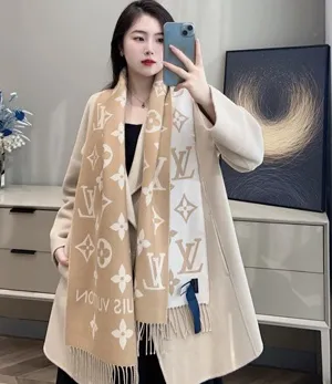 ルイヴィトン「LV エッセンシャル」ウール ロングマフラー ミルクティー 34×186cm（M77728）
