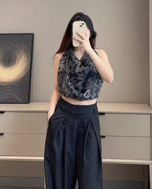 シャネル「ウィッシュ アクセサリー」ブラック シルクスカーフ 90x90cm（Chanel000001）