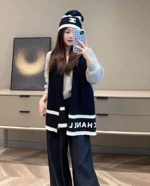 シャネル「アルファベット」ブラック ニット カシミア マフラー/ビーニーセット 160x45cm（Chanel000104）