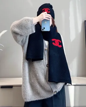 シャネル「CCロゴ」ブラック ニットカシミヤマフラー/ビーニーセット 200 x 35cm（Chanel000113）