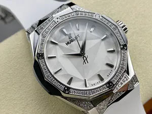日本国内発送 【HB工場出品】ウブロ HUBLOT クラシック フュージョン オーリンスキー 550.NS.2200.RW.1804.ORL20 40MM