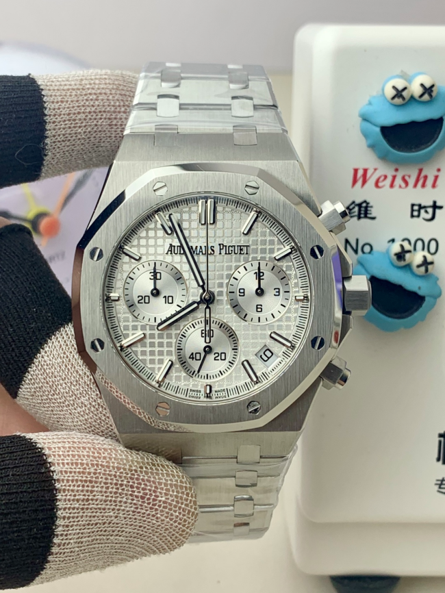 【BLS製 最高峰】オーデマピゲスーパーコピー ロイヤルオーク クロノグラフ 26240 ステンレススチール（シルバー文字盤）