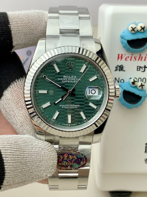 【V Factory】ロレックス デイジャスト 41mm m126334-0029“グリーン?パイソン文字盤” 丹東3235ムーブメント搭載モデル
