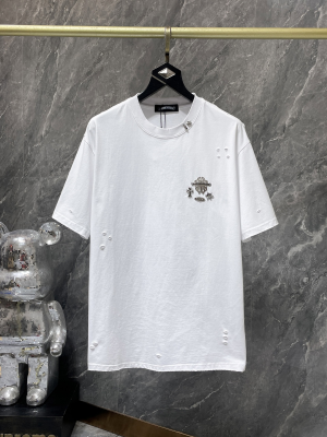 Chrome Hearts (クロムハーツ) 2025SS 新作 ソード＆クロス五金アクセサリー付き プレミアムウォッシュTシャツ（ホワイト）