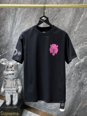 Chrome Hearts (クロムハーツ) 2025SS 新作 ピンクソードクロス プレミアムTシャツ（ブラック）