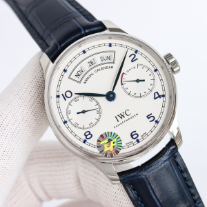 IWC ポルトギーゼ?アニュアルカレンダー “ポルトギーゼ7” 年暦モデル - シルバー文字盤