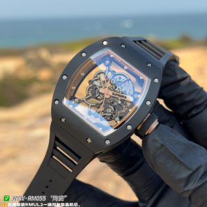 NEW Factory リシャールミル RM055 “リミテッドゴールド” V5アップグレード版：ホワイトセラミックケース×ブラックラバーストラップ×RMUL2一体型デュアルバレルムーブメント