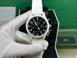 IWC パイロット?ウォッチ?クロノグラフ “タホエ” エディション（型番：IW389105）