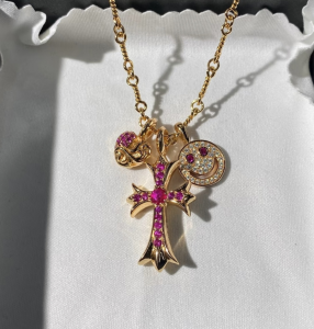 Chrome Hearts (クロムハーツ) ゴールド ネックレス カラーストーン クロス＆スマイル＆ドルフィン 3連ペンダント トップスのみ/チェーン付き