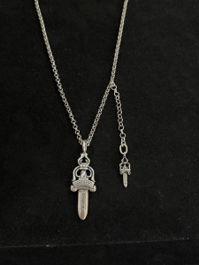 Chrome Hearts (クロムハーツ) 925シルバー ダガー＆ミニダガー タッセル ネックレス